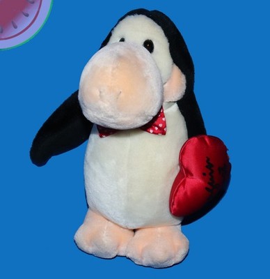 DAKIN Plush OPUS PENGUIN LUST 10'' BLOOM COUNTY Comic Heart Stuffed Animal 1984