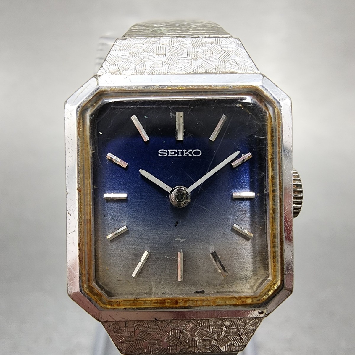 SEIKO タンク腕時計ALVA Seiko Tank Watch Women 18mm Blue Dial Silver Tone Manual 11-3999