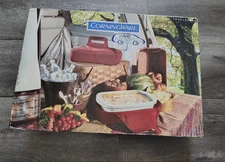 CorningWare Portables 4-Piece Casserole Set Insulated Carrier Cold Hot Pack