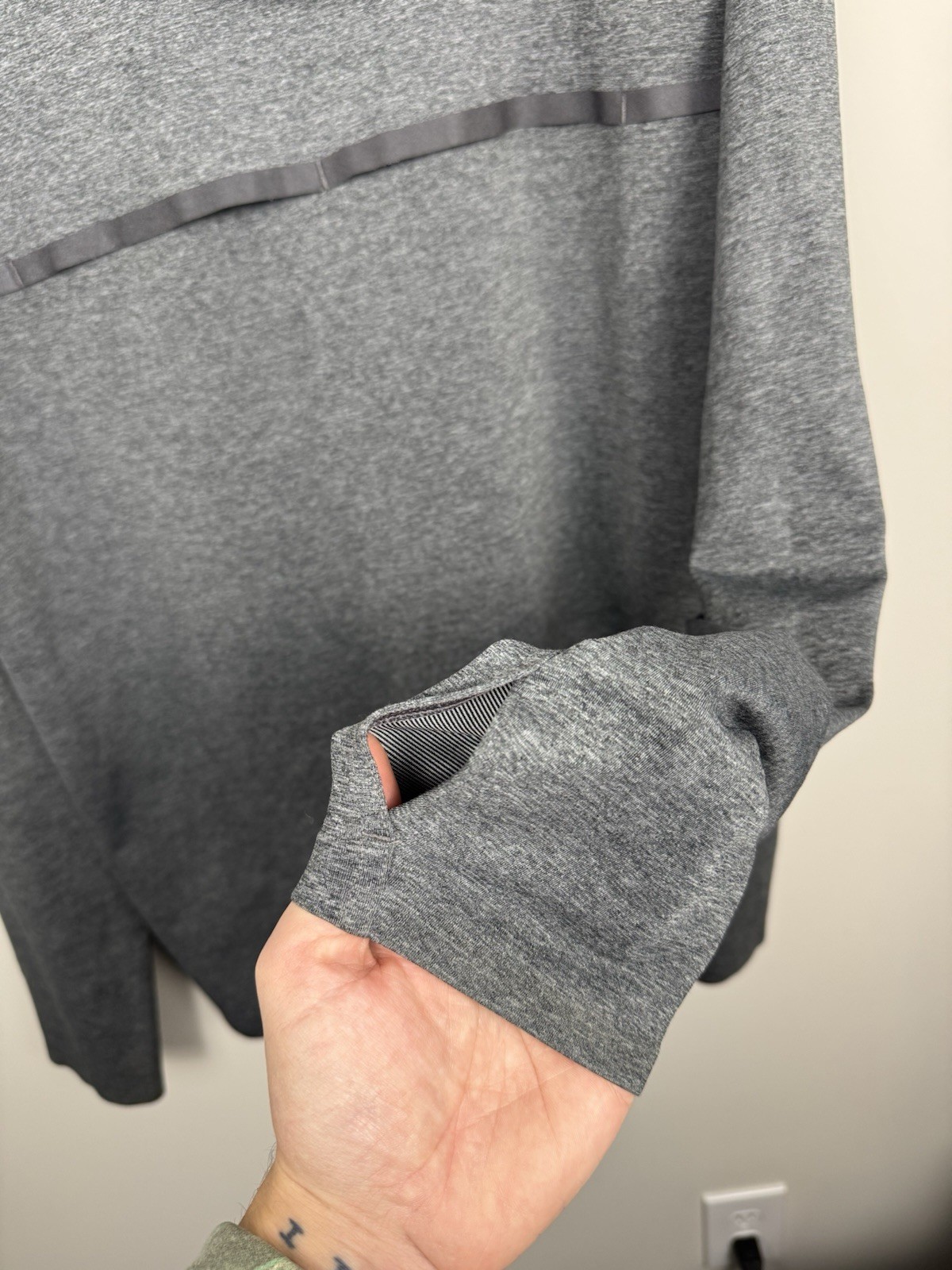 Oakley Asymmetric Active Soft Shell Jacket Full Z… - image 10