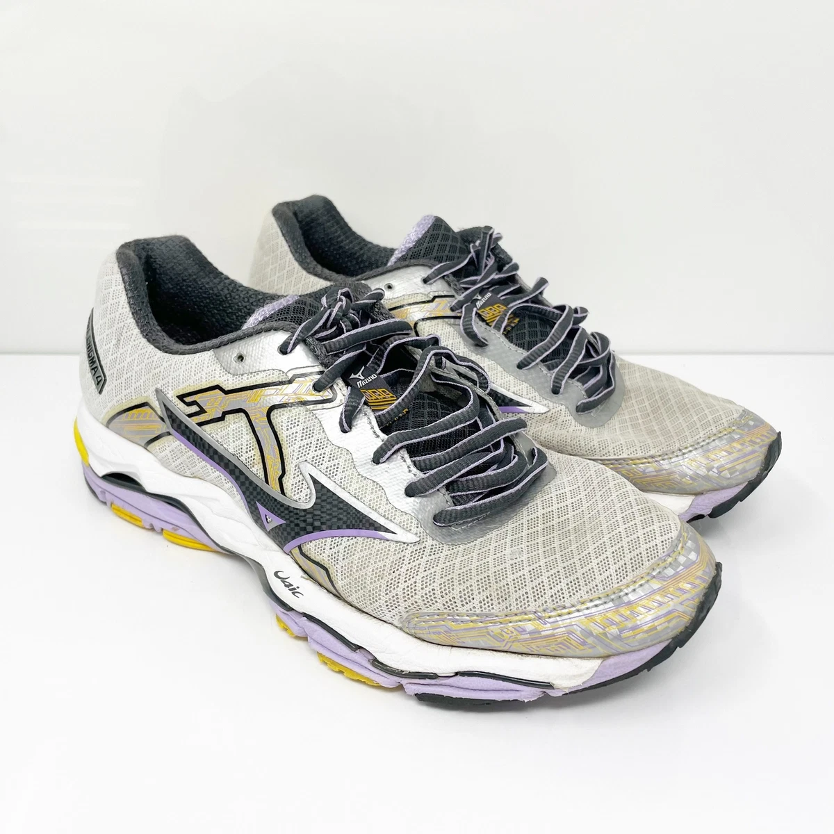 Mizuno wave enigma 4 olive 2025