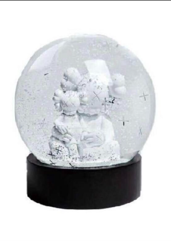 Kaws Holiday Changbai Mountain Snow Globe Limited To 500 New