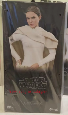 HotToys MMS678 Star Wars: Episode II Figurine Padmé Amidala 27 cm