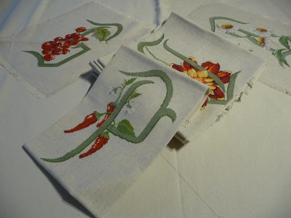 Nappe metis  avec applications + 11 Serviettes brodées initiales - Photo 2/4