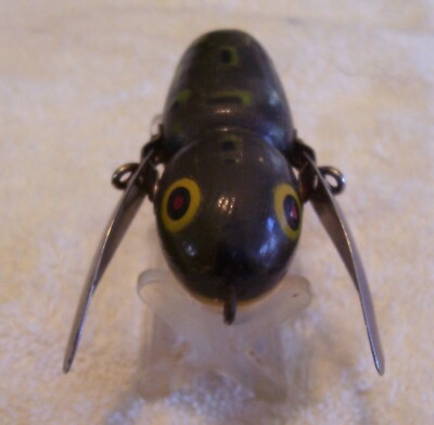 041524 VINTAGE HEDDON WOOD CRAZY CRAWLER LURE 2.75