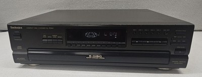 Technics SL-PD667 5-Disc CD Changer/Player - Made in Japan