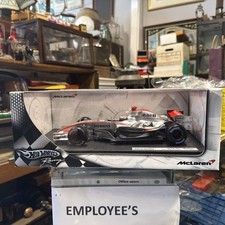 Hot Wheels MP4-21 Kimi Raikkonen McLaren Racing 1:18 unopened box 