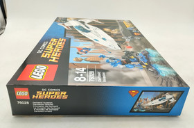 LEGO 76028 Darkseid Invasion New MISB Sealed Super Heroes DC Justice League
