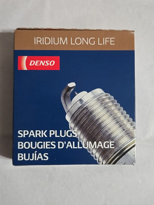 DENSO Iridium Long Life OEM Spark Plugs SC20HR11 3444 Box Of 4 NEW 