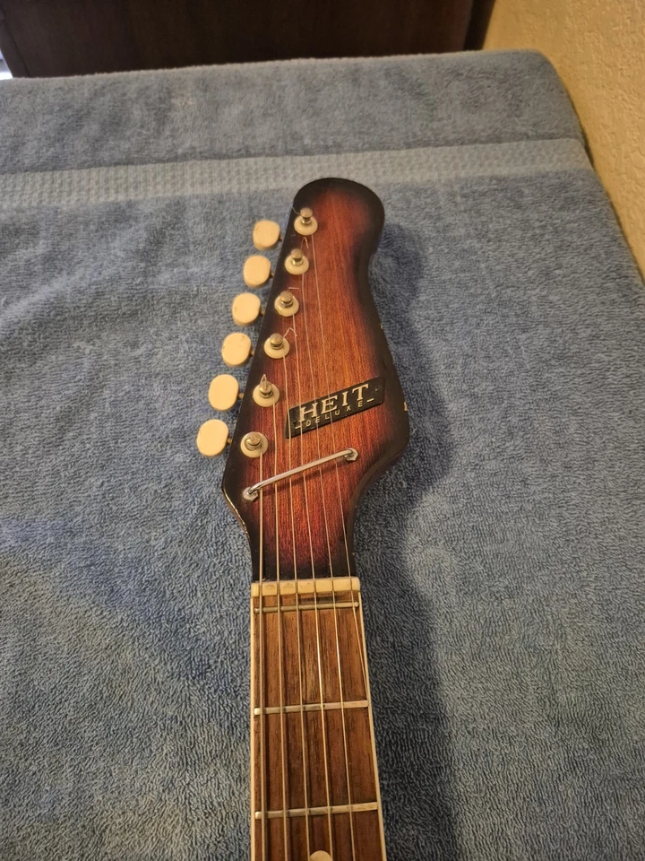 Vintage Teisco Heit Deluxe Electric Guitar Made In Japan All Original - Image 4 of 4