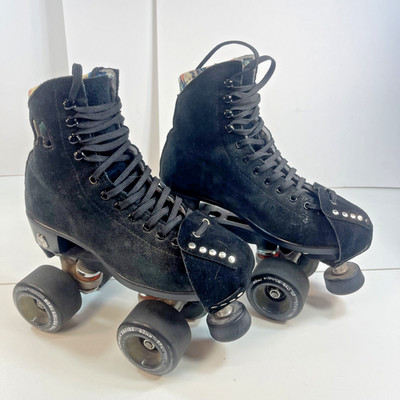 Moxi Lolly black suede roller skate Size 4, Fits Women's US Size 5-6.