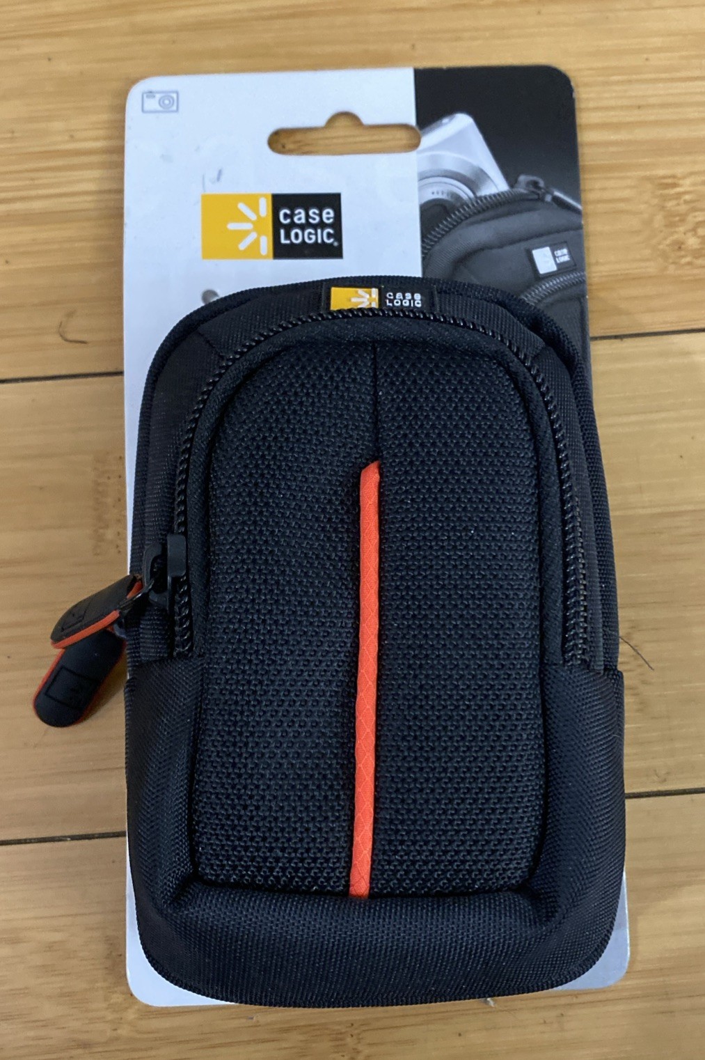 Case Logic DCB302 Black Camera Case Small Travel Bag Strap T