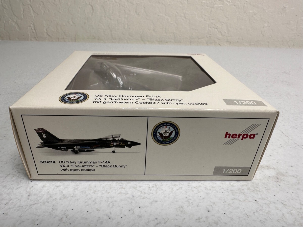 herpa US Navy Grumman F-14A”Black Bunny\" HERPA 1:200 - US NAVY GRUMMAN F-14A X-4 EVALUATORS BLACK