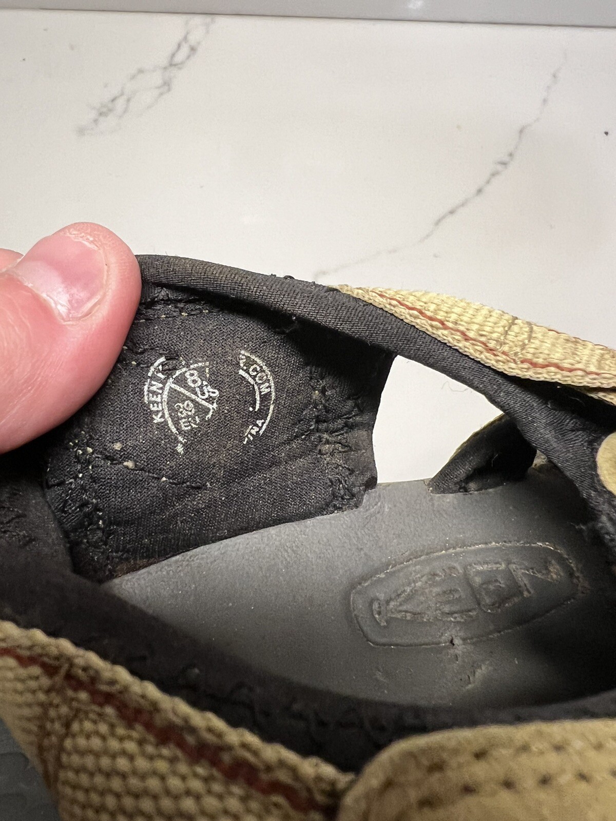 Sandali Keen punta chiusa escursionismo Newport in pelle marrone chiaro donna taglia 8 5