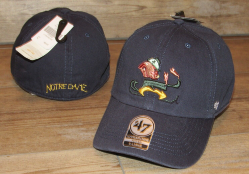 Notre Dame Fighting Irish '47 Franchise Vintage Logo Fitted hat cap size Men XL - Foto 1 di 1
