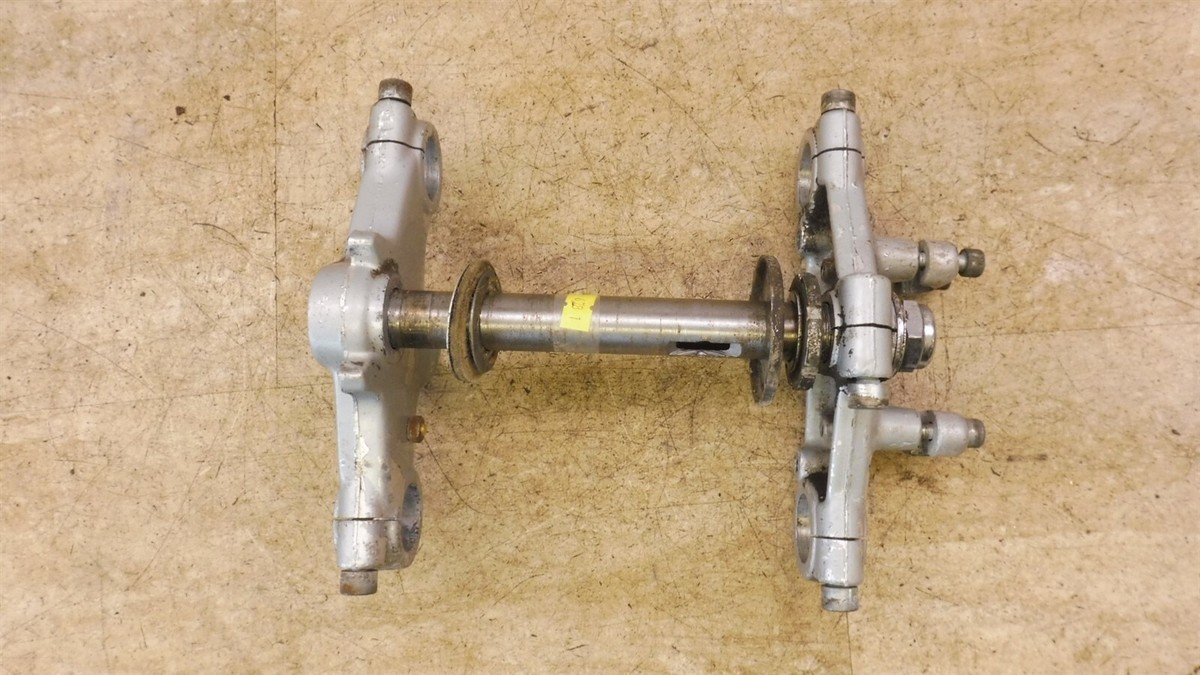 1976 Harley Davidson SX250 S678-1) triple tree steering stem clamp