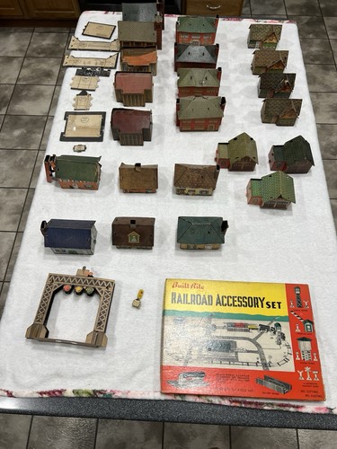 Large Lot of Vintage 1940’s / WW2 Era Built-Rite Toys Cardboard Buildings