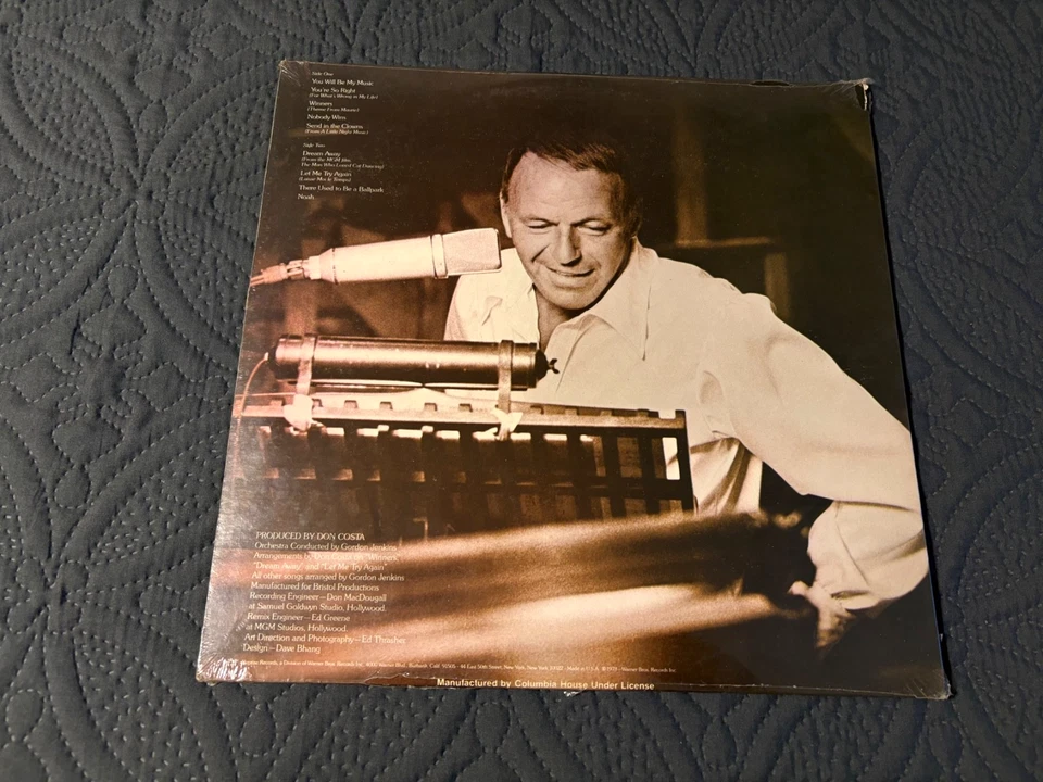 FRANK SINATARA BLUE IS BACK  SEALED "NEVER PLAYED" VINTAGE  VINYL  RECORD  ALBUM Foto 2 de 4