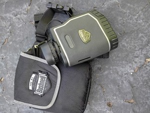 Bushnell Pro 1600 Tournament Edition Laser Rangefinder | PinSeeker (19) With Bag
