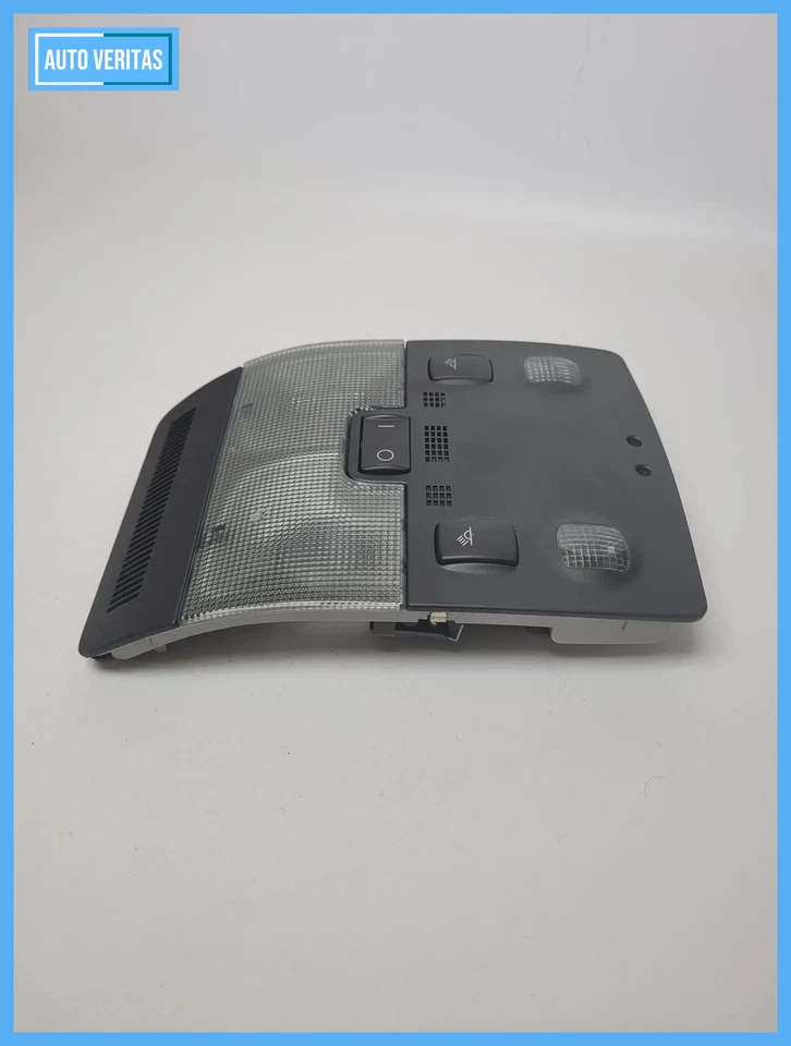 Original Audi A4 (8E/B6/B7) interior lamp 8E0947565 - Image 2 of 4