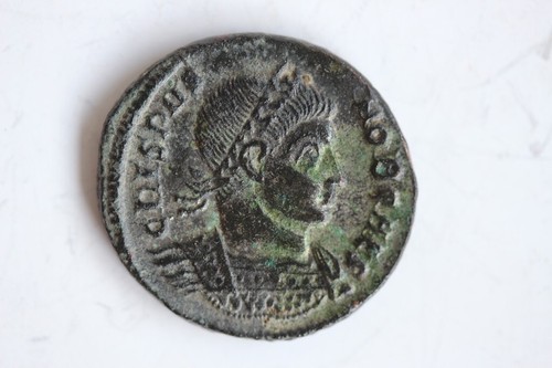 Monnaie Romaine Nummus CRISPUS (317-326) (33601)