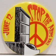 1982 USA USSR UN Stop Arms Race Nuclear Weapon Freeze Rally Protest Anti-War Pin