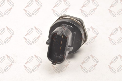 Volvo V50 2.0 D3 150PS Sensor de Presión de Rail Combustible 0281002995 - Imagen 2 de 6