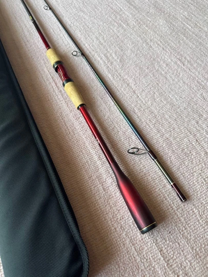 Varilla giratoria Shimano World Shaula 2831r 8 ft3 pulgadas R cónica usada con estuche Foto 3 de 4