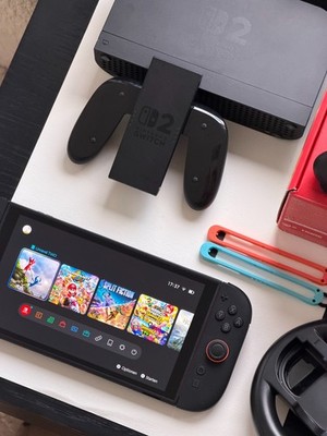 NINTENDO - Switch 2 inkl. Zubehörpaket Bundle 256 GB