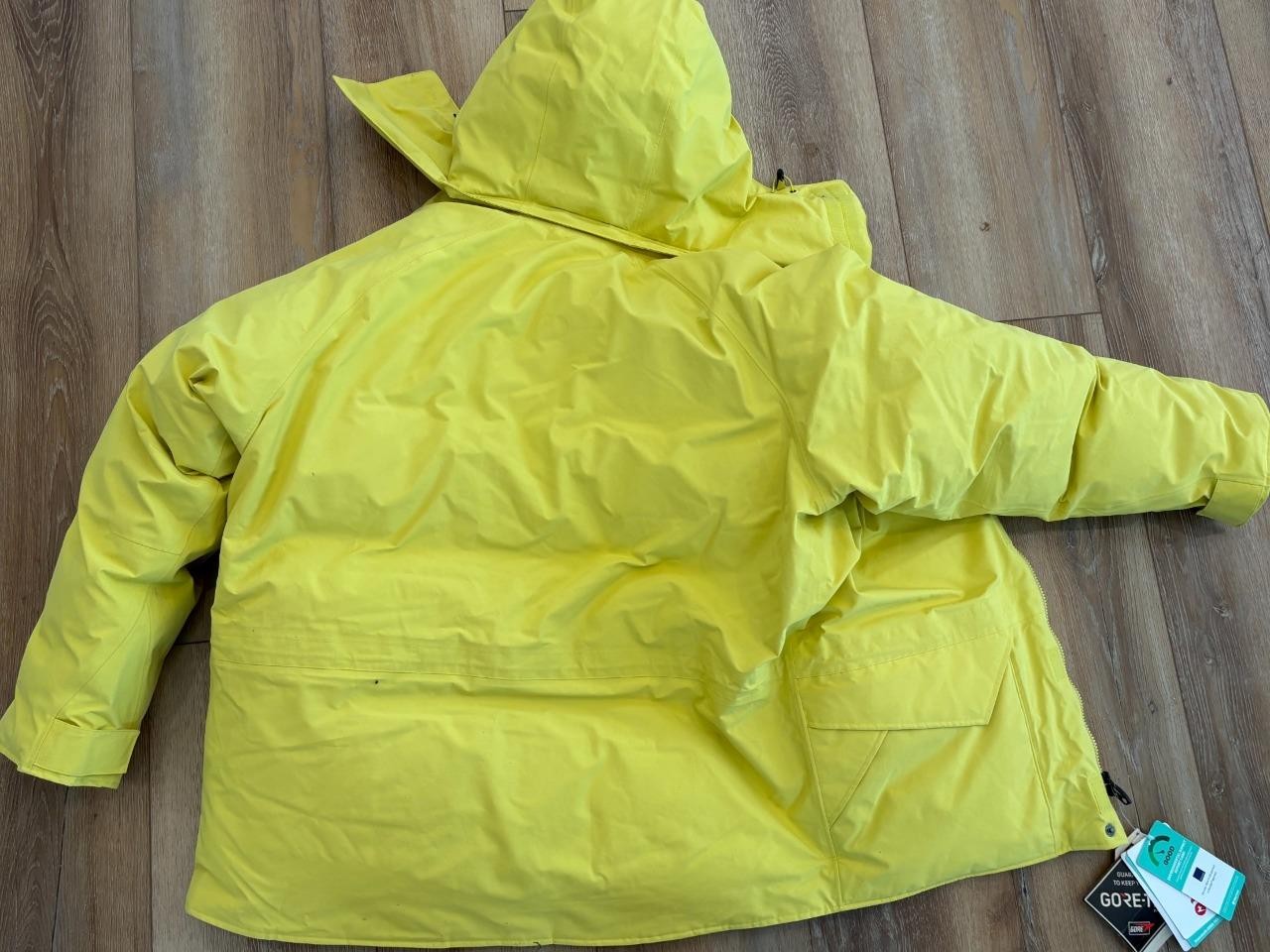 Marmot Mammoth GTX Parka Down Limelight Yellow Winter Coat/Jacket L Gore Tex image 6