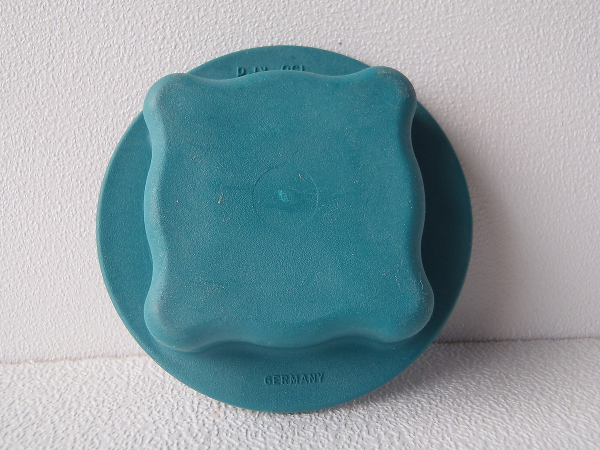 Gates 31329 Standard Pressure Radiator Cap – OEM Replacement, Made In Germany