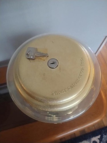 Silent Sales Force SSF Gumball Candy Machine W/Key 25 Cent - Picture 3 of 5