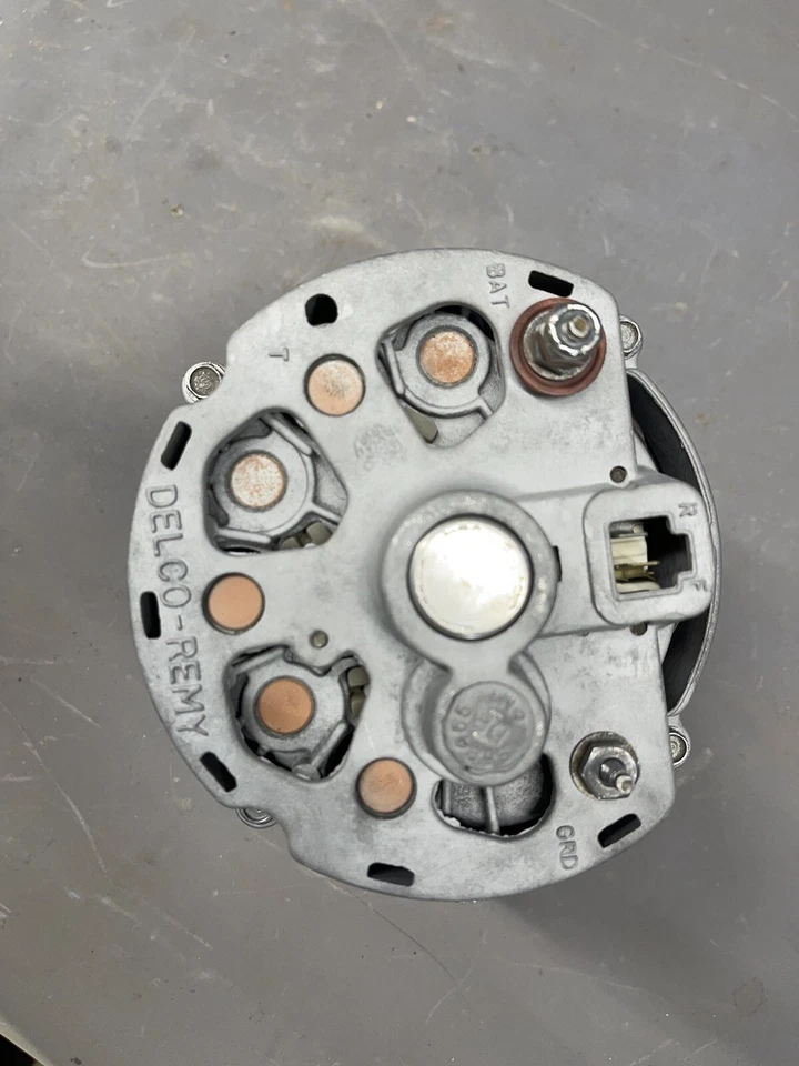 Alternador Chevy Corvette Camaro Chevelle Impala Delco Remy 1965-1968 restaurado Foto 4 de 4