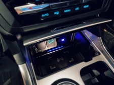 2020-2022 Ford Explorer Fast Wireless Charging Pad