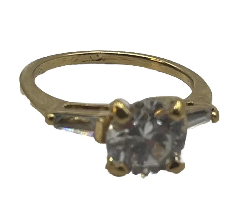 Vintage 14KT HGE Lind Ring, Round & Baguette CZ Brilliant Vintage 14KT HGE Lind Ring, Round & Baguette CZ Brilliant
