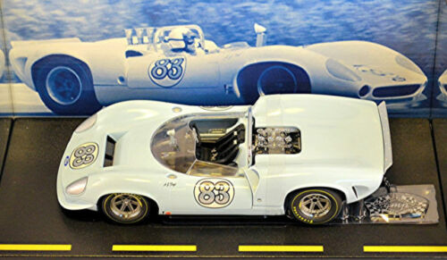 GMP 12022 1968 Denny Hulme McLaren M8A #5 Orange 1:18 Scale