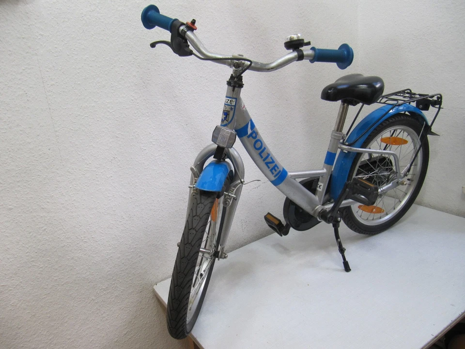 Kinder Fahrrad FAHRRADLAND POLIZEI 18x1,75 Zoll Blau/Silber