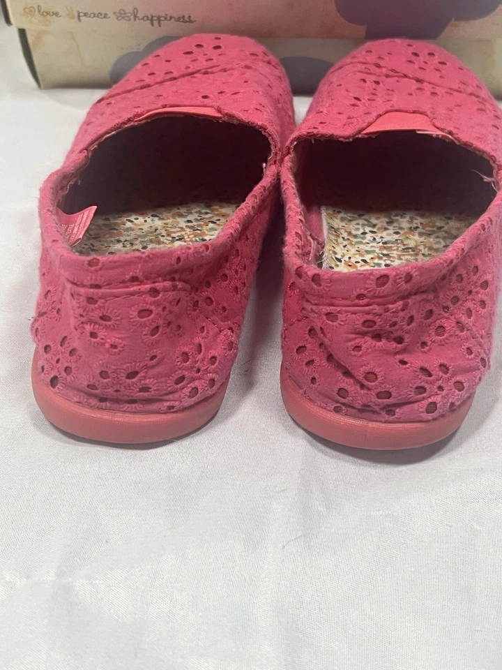 Zapatos sin cordones Mudd Girls rosa con ojales talla 5 ligeramente usados en caja en perfecto estado Foto 4 de 4