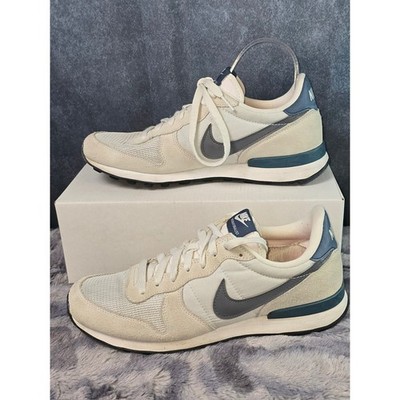 Nike Internationalist Summit White/Grey/ Blue Retro Runner Sneakers Mens 8 EUC