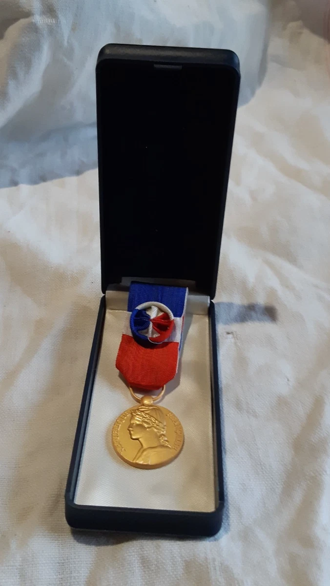Médaille société de tir Martigny 1974 maîtrise (Gebraucht) in Bex für