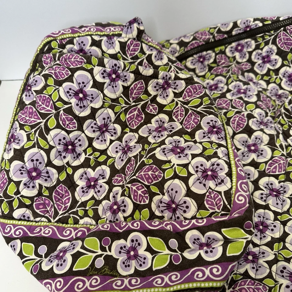 Retired XL Vera Bradley Weekender Traveler Duffel Bag Purple Petals Excellent - Image 4 of 4