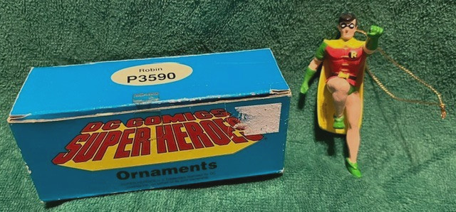 1989 Robin Ornament DC Comics Super Heroes #P3590 W/ Box