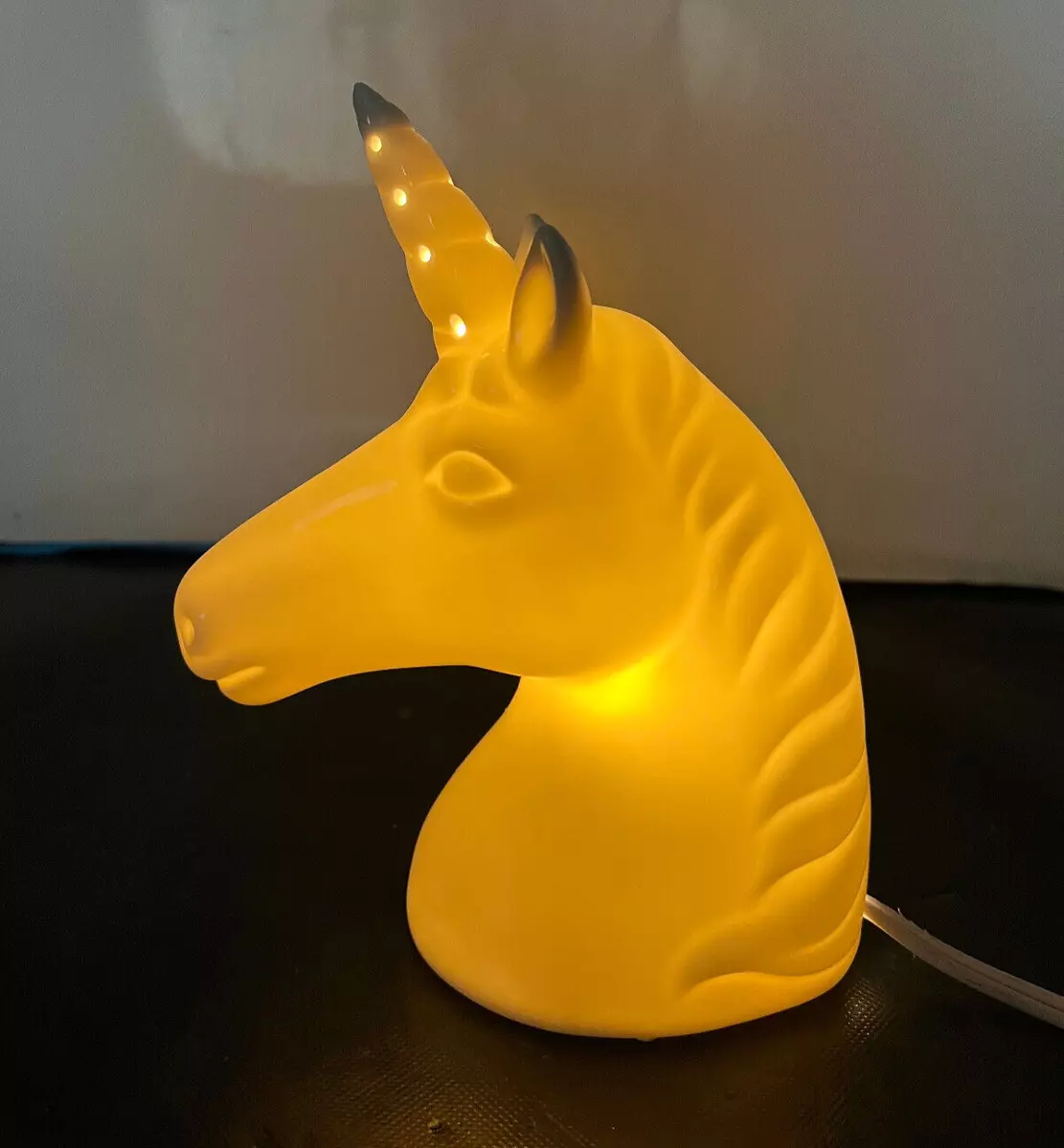 Target Accents White Ceramic Unicorn Head Night Light Electric Table Lamp 7 3 4