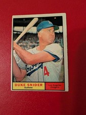 1961 Topps #443 Duke Snider Los Angeles Dodgers Very Good