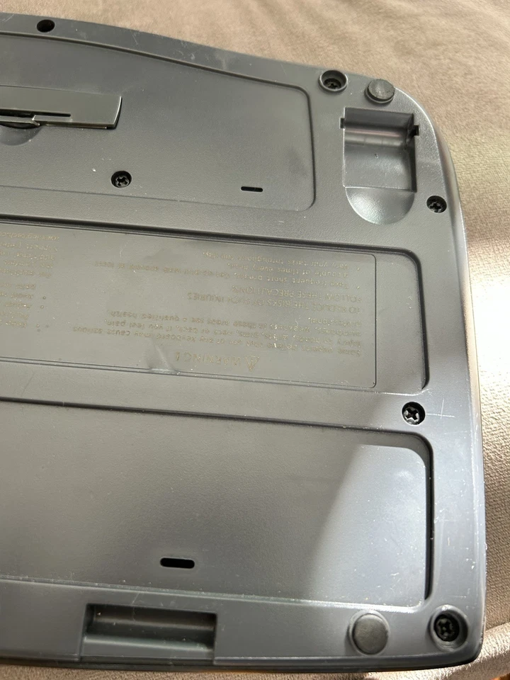 Logitech Cordless Desktop EX110 Keyboard - Image 2 of 4