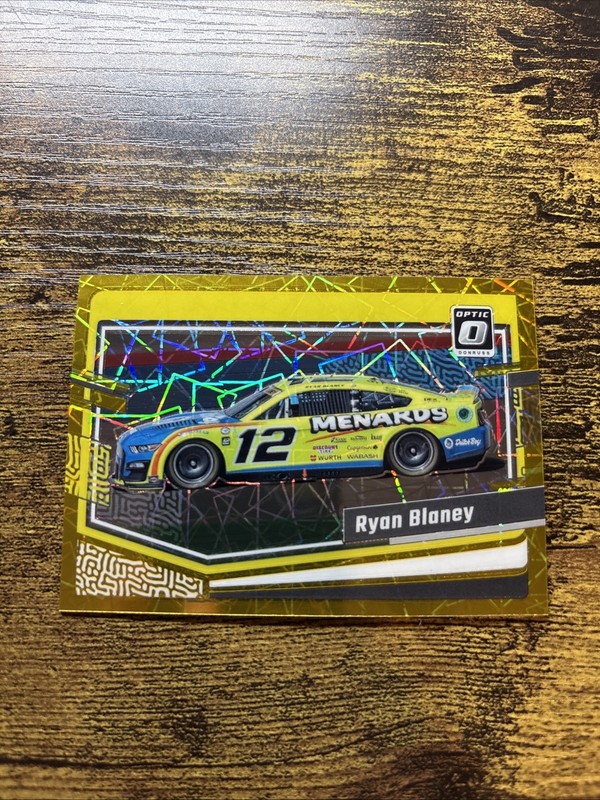 2024 Panini Donruss NASCAR - Cars Ryan Blaney #90 Gold Velocity /10