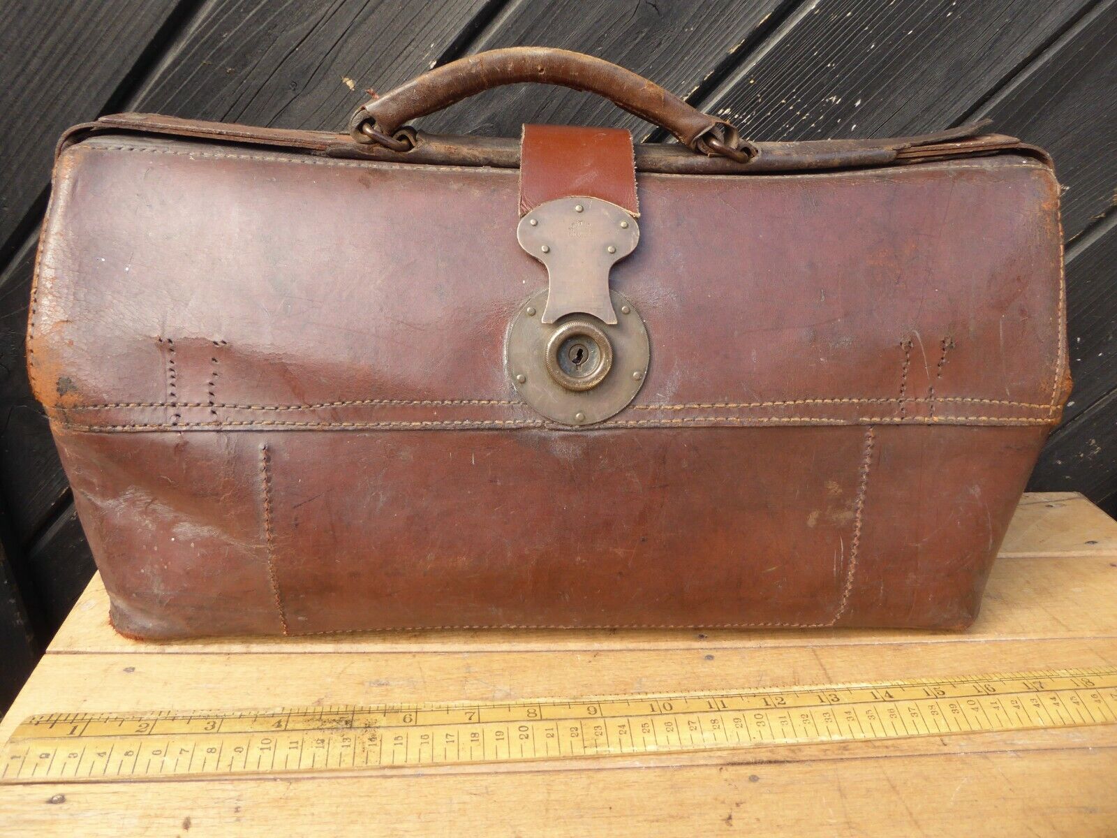 Antique / Vintage Leather Briefcase / Gladstone bag - S.E.Norris & Co.Ltd 1947