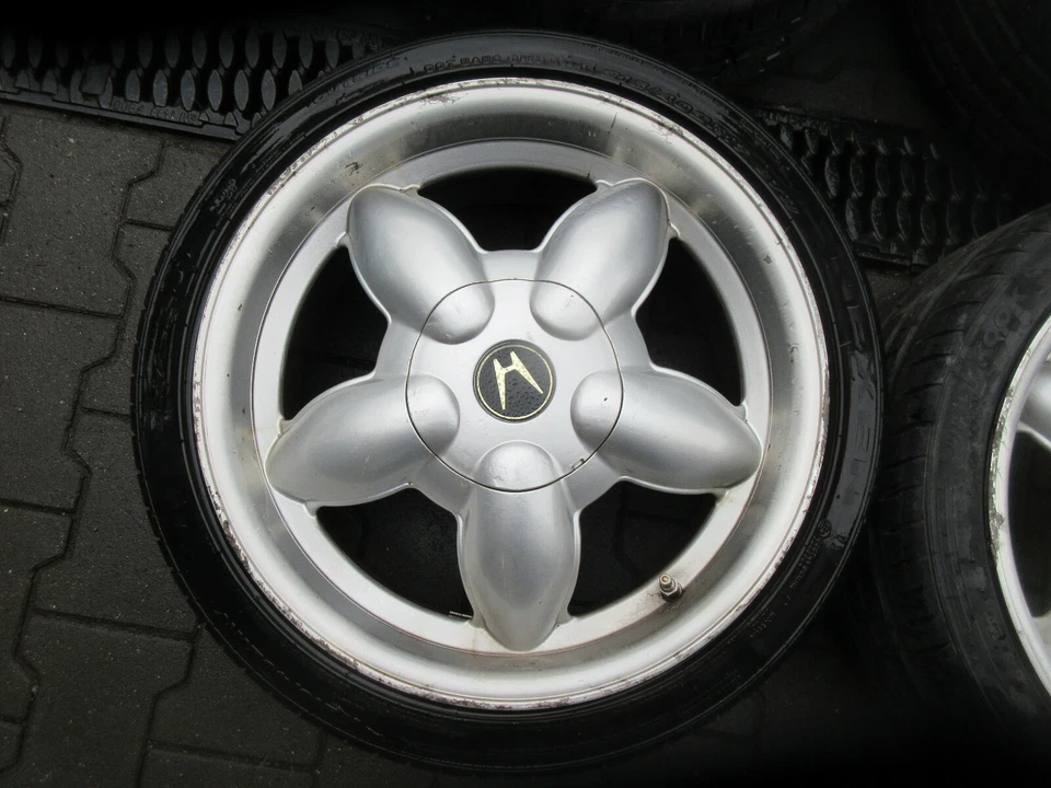 Rial Postert Sommerräder Honda Prelude Civic usw. 4x100 215/40 ZR17  8x17 ET35 - Bild 2 von 4