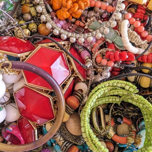 All Wearable Vintage to Modern 6.3lbs Large Mixed Bulk Costume Jewelry Lot #2