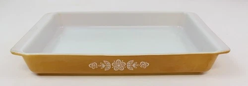 Pyrex Butterfly Gold 9"x13" Lasagna Pan Baking Dish #933 Vintage